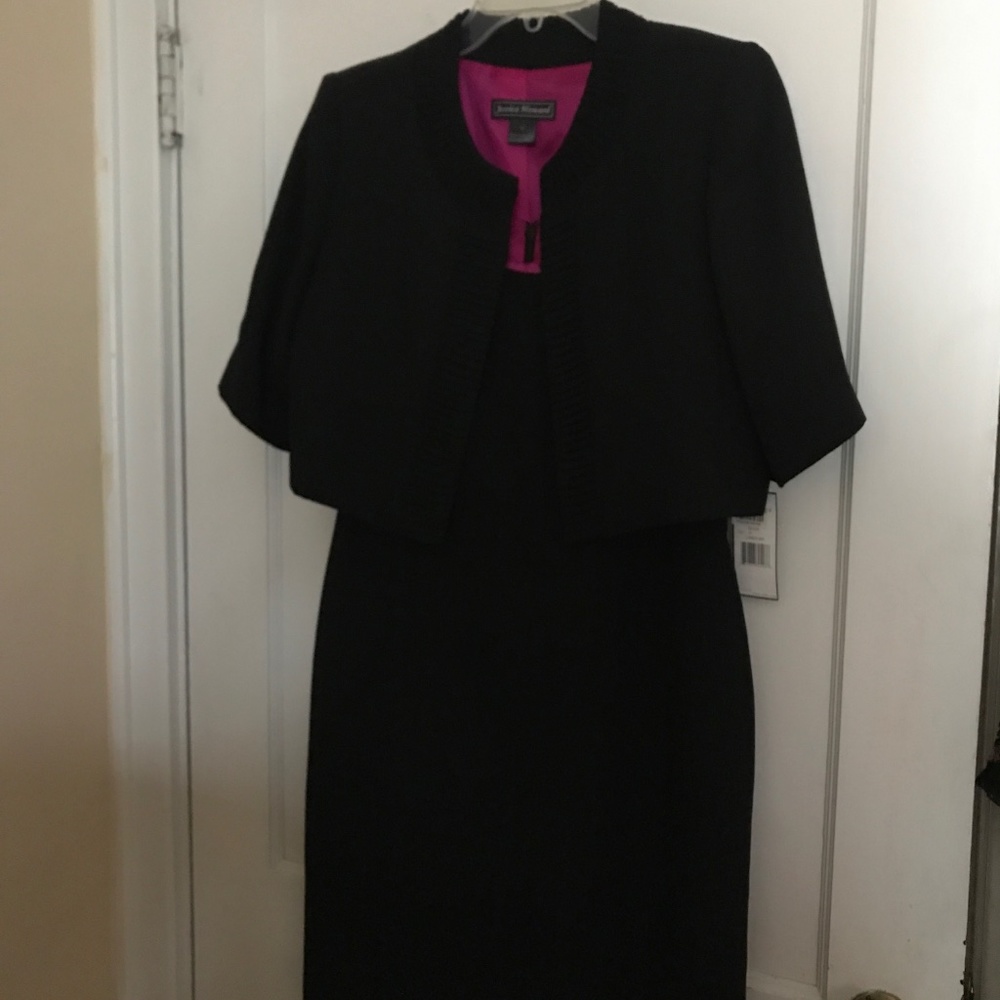 Jessica Howard 2-pc Ladies little black dress Suit jacket~size 10